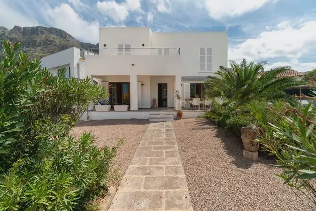 Villa Mateu: Header #1