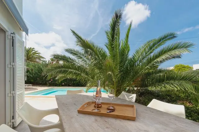 Villa Mateu: Header #1