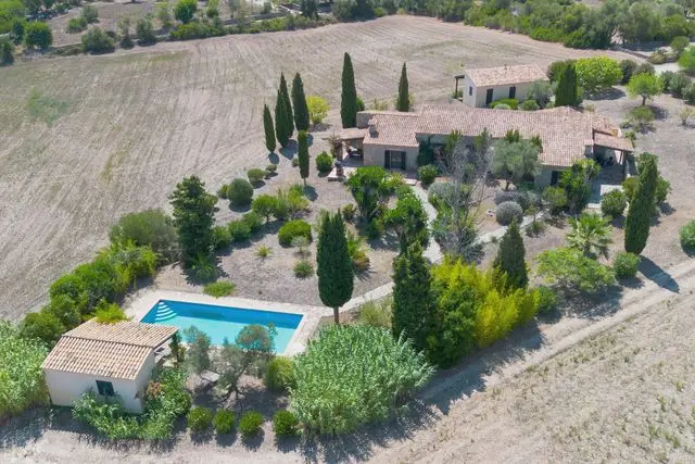Finca Alzina