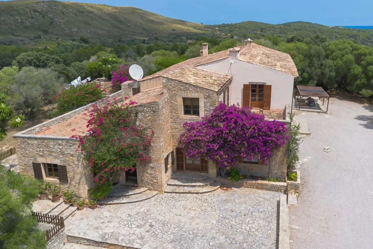 Finca Sa Mesquida d'Alt: Header #1